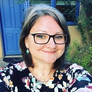 Meet your Posher, Laurie